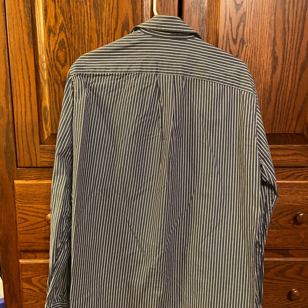 Eddie Bauer greyish-blue striped shirt